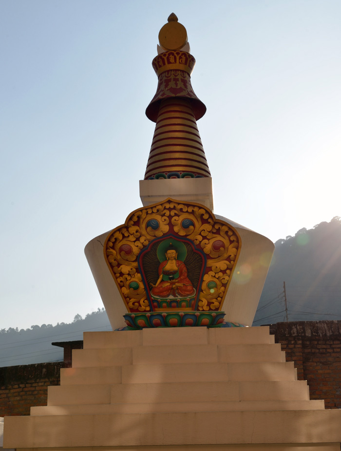 八大舍利塔與轉經輪